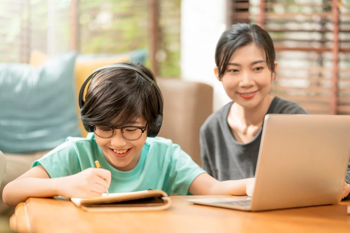TRẢI NGHIỆM
CÔNG NGHỆ
KHÁC BIỆT,
GIÀU GIÁ TRỊ